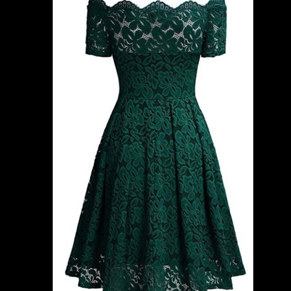 Lace Dress - Picture 3 of 3